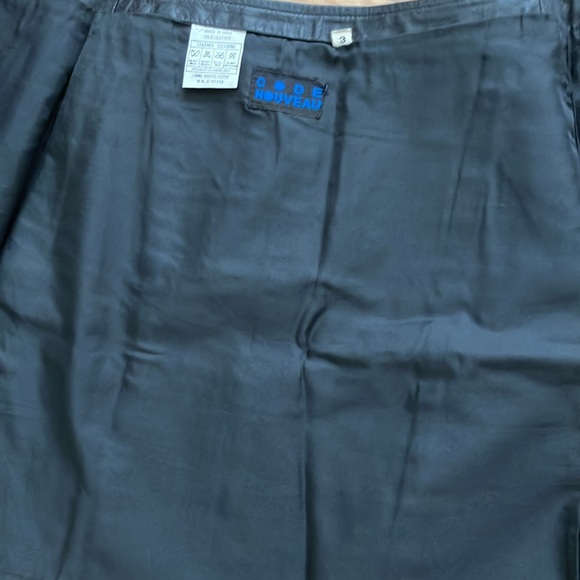 CODE NOUVEAU Juniors Black/Blue Leather Mini Skirt. Vintage. Sz 3 - Picture 7 of 7